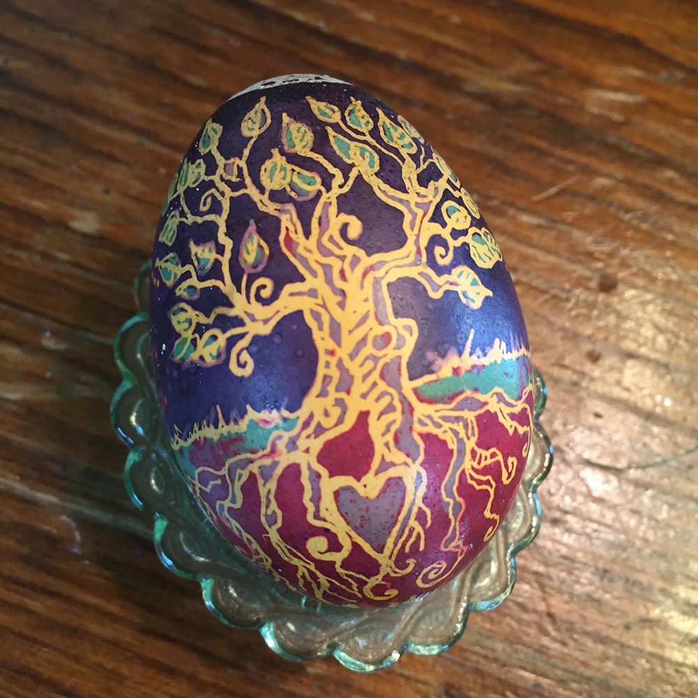 Here's my completed tree egg!